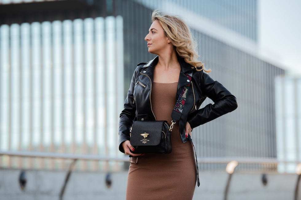 Czarna mała torebka